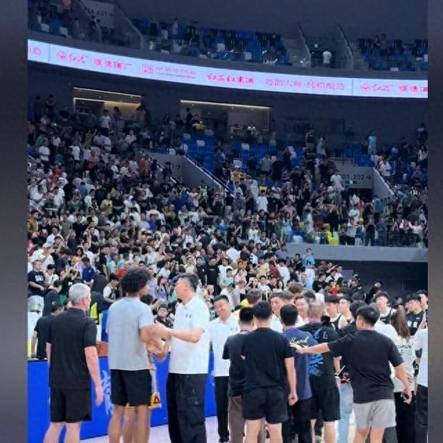 任盈, 个篮板