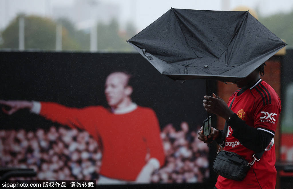 热刺的中场, 在为争夺积