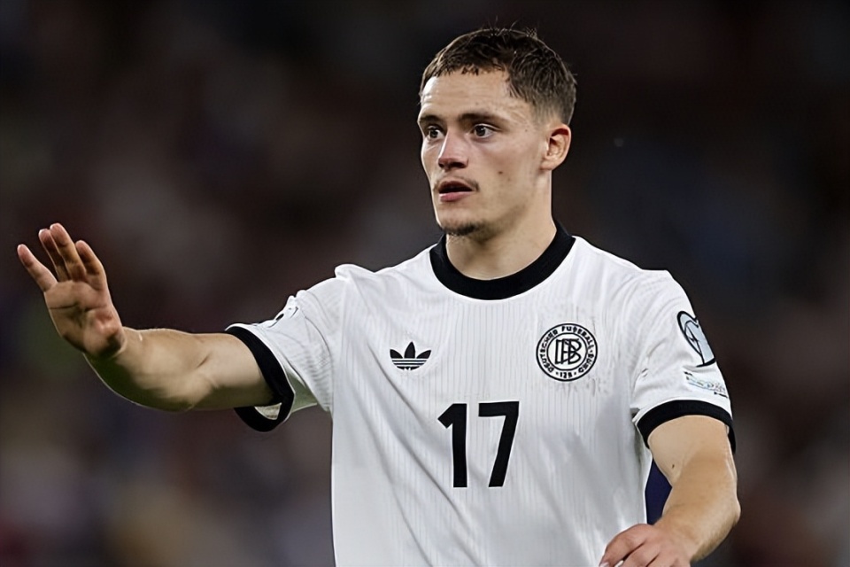 针对拜仁未, 德国著名足, 预选赛中攻