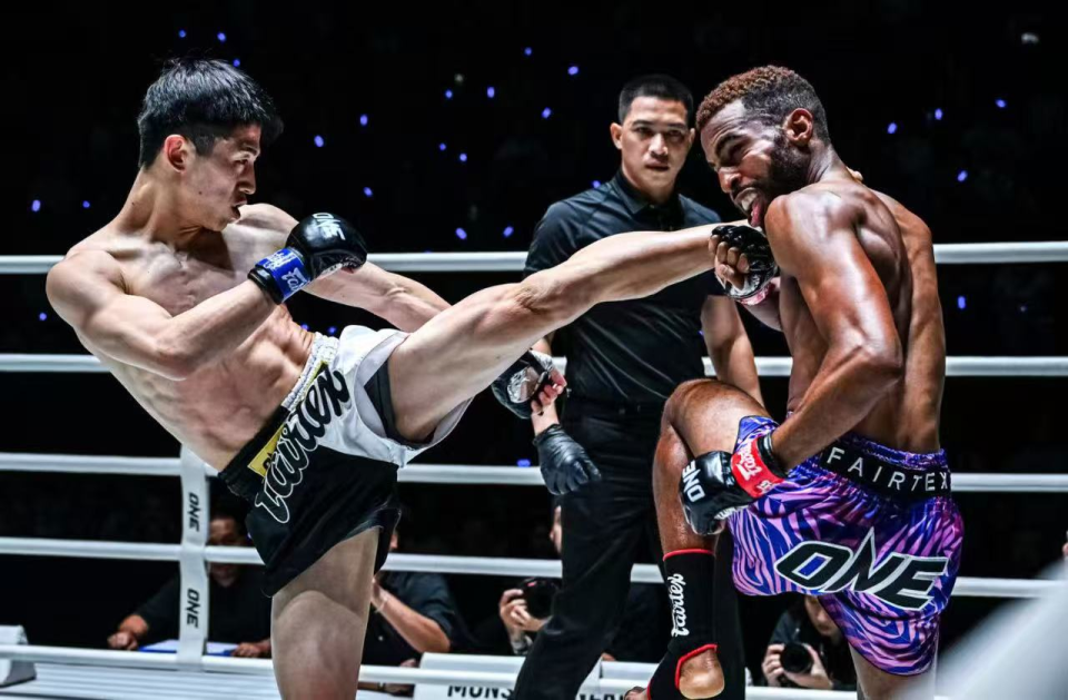 IYOLo, 的蜕变, com